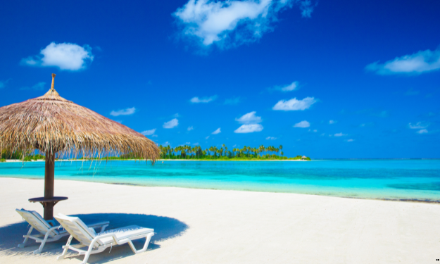 Spiaggia bianca Maldive